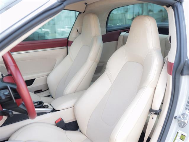 used 2021 Porsche 911 car, priced at $229,888