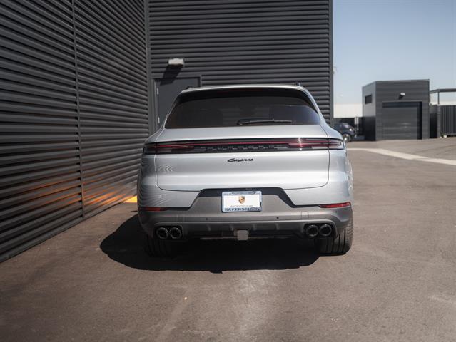 used 2025 Porsche Cayenne E-Hybrid car, priced at $107,498