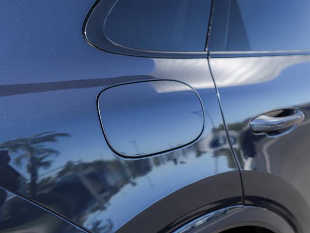 new 2025 Porsche Cayenne car, priced at $130,485