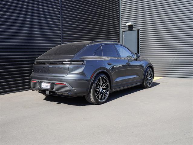 used 2025 Porsche Macan car, priced at $88,888