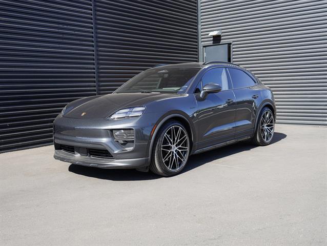 used 2025 Porsche Macan car, priced at $88,888