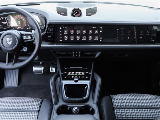 new 2025 Porsche Cayenne car, priced at $195,005
