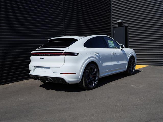 new 2025 Porsche Cayenne car, priced at $195,005