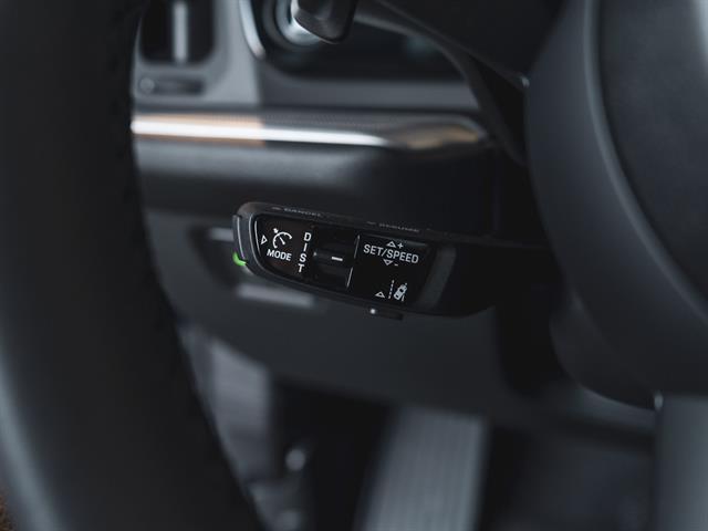 new 2025 Porsche Cayenne car, priced at $120,455