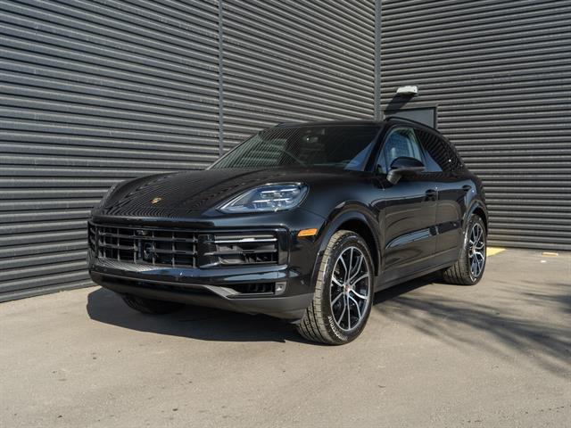 new 2025 Porsche Cayenne car, priced at $103,015