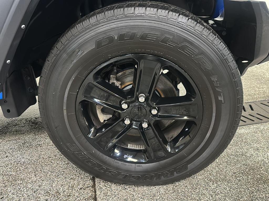used 2022 Jeep Wrangler Unlimited car, priced at $32,299