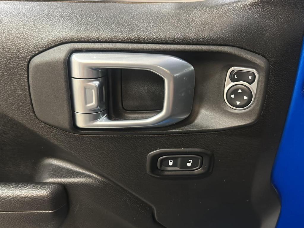 used 2022 Jeep Wrangler Unlimited car, priced at $32,499
