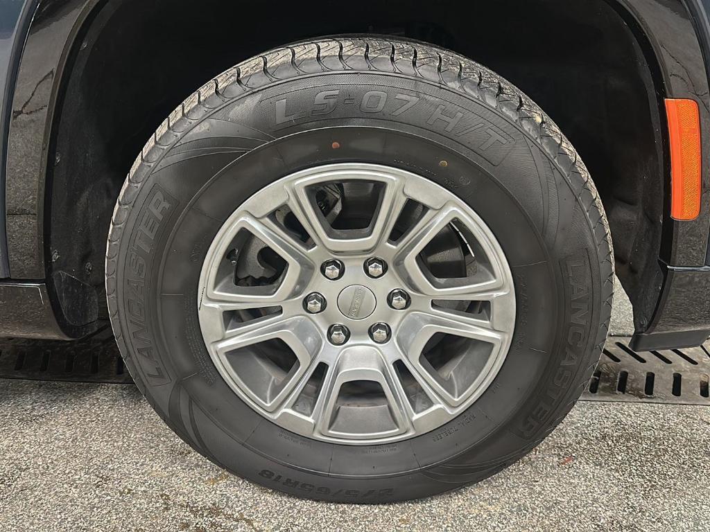 used 2023 Jeep Wagoneer car, priced at $41,499