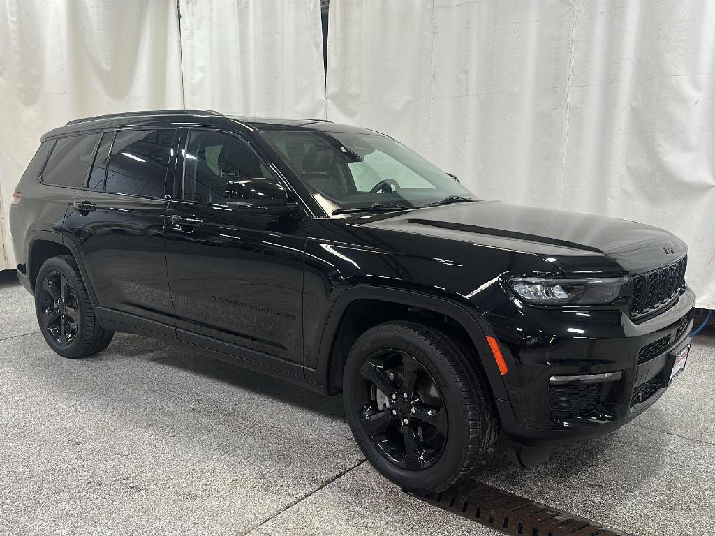 used 2022 Jeep Grand Cherokee L car, priced at $32,999