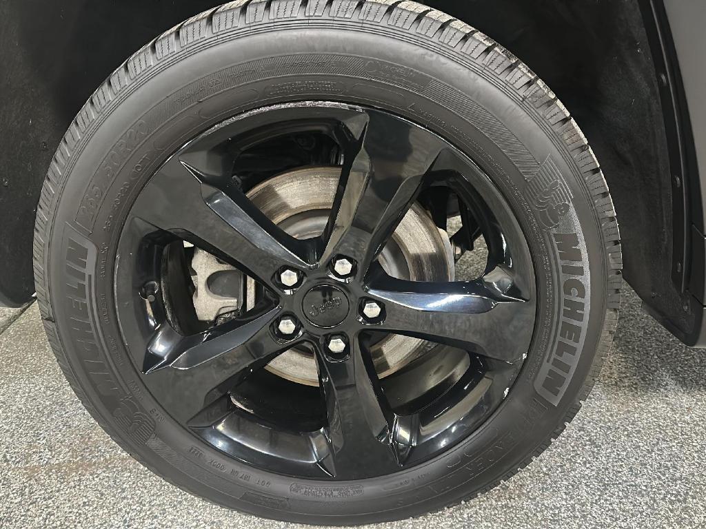 used 2022 Jeep Grand Cherokee L car, priced at $32,999