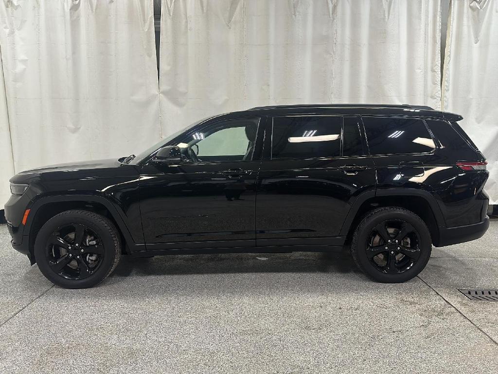used 2022 Jeep Grand Cherokee L car, priced at $32,999