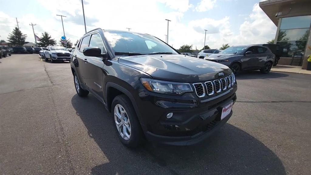 new 2024 Jeep Compass car, priced at $30,888