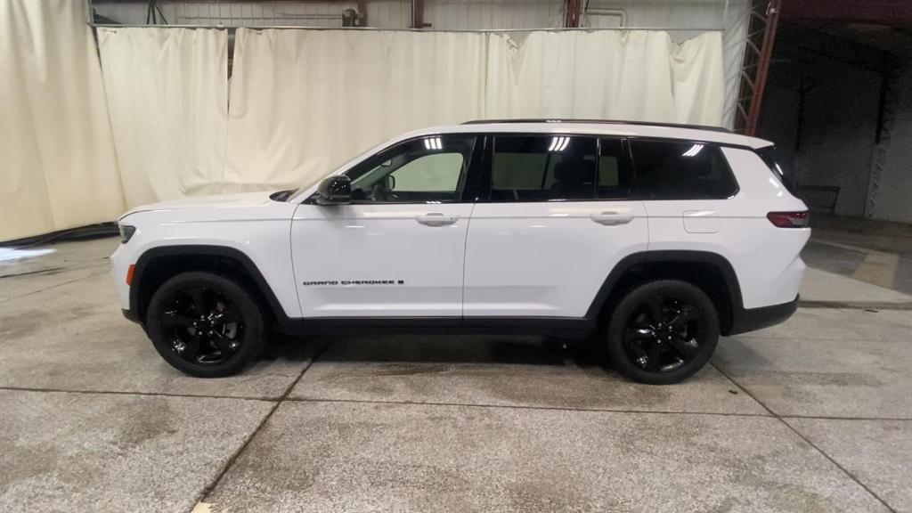 used 2023 Jeep Grand Cherokee L car, priced at $42,749