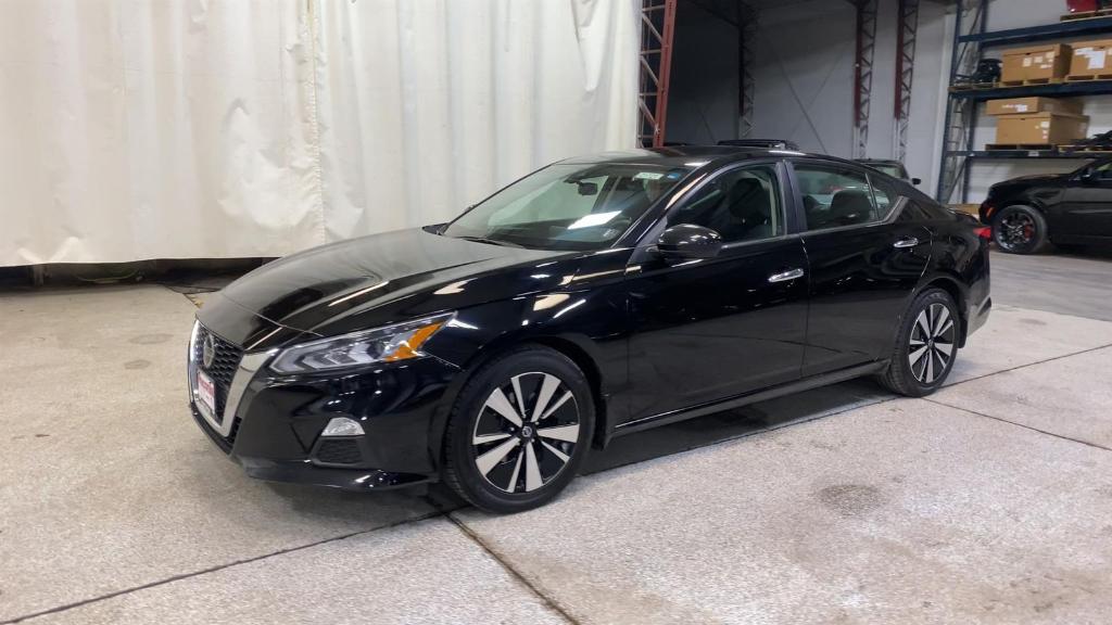 used 2022 Nissan Altima car, priced at $18,998