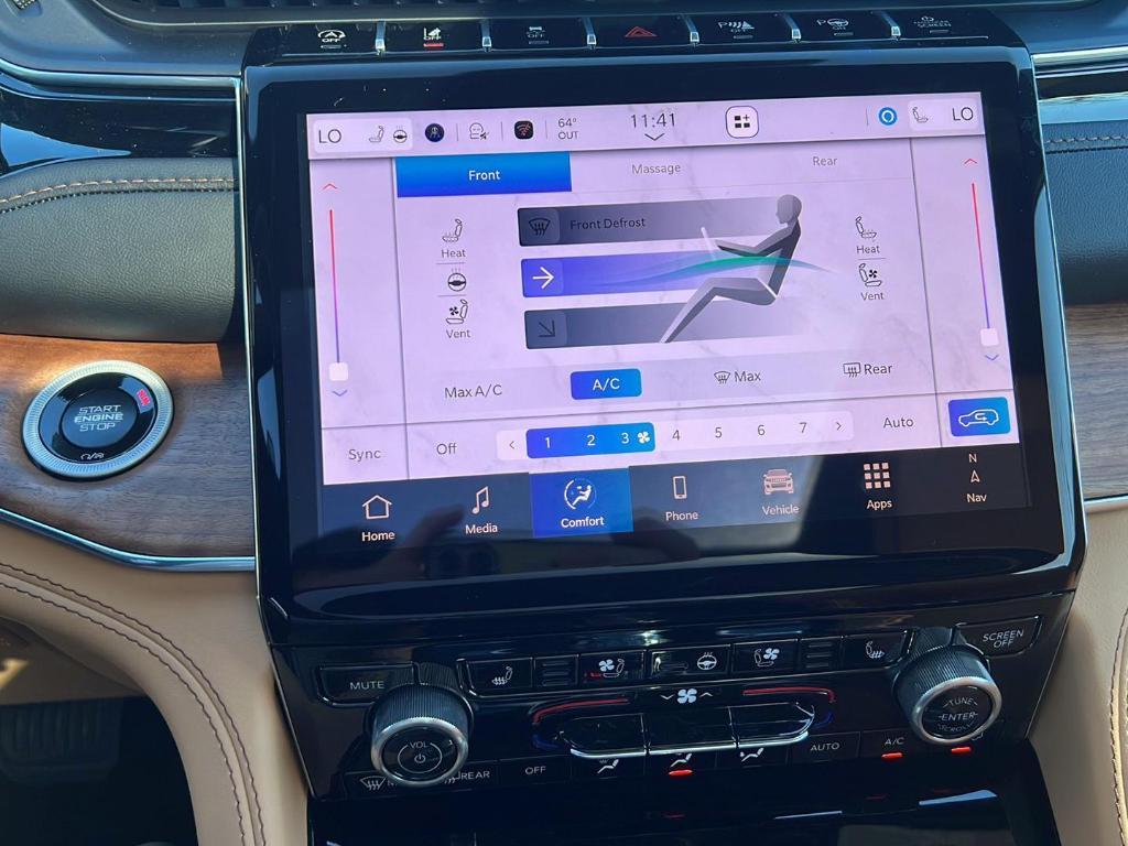 new 2025 Jeep Grand Cherokee car, priced at $66,212