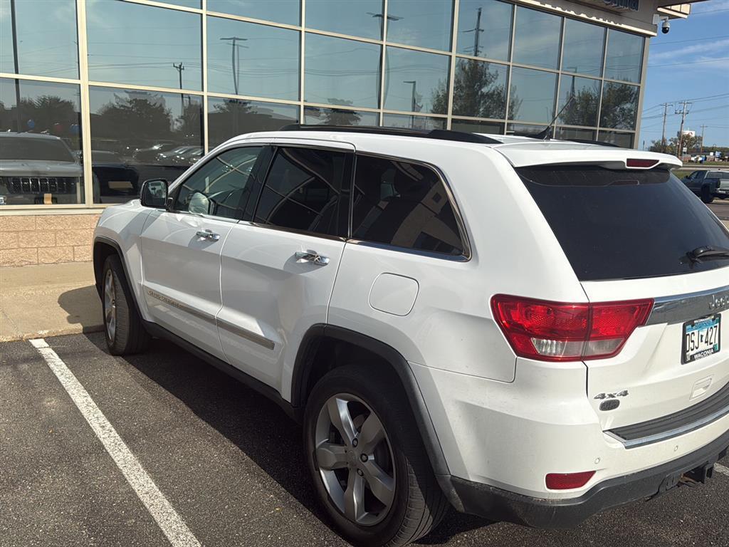 used 2013 Jeep Grand Cherokee car, priced at $8,888