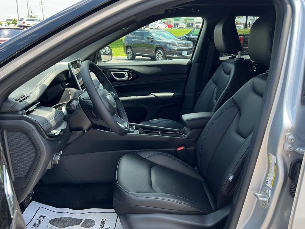 new 2025 Jeep Compass car, priced at $34,103