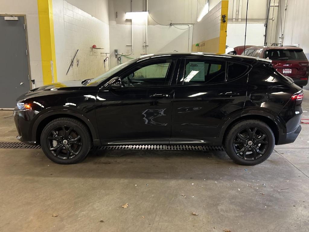 used 2024 Dodge Hornet car, priced at $30,999