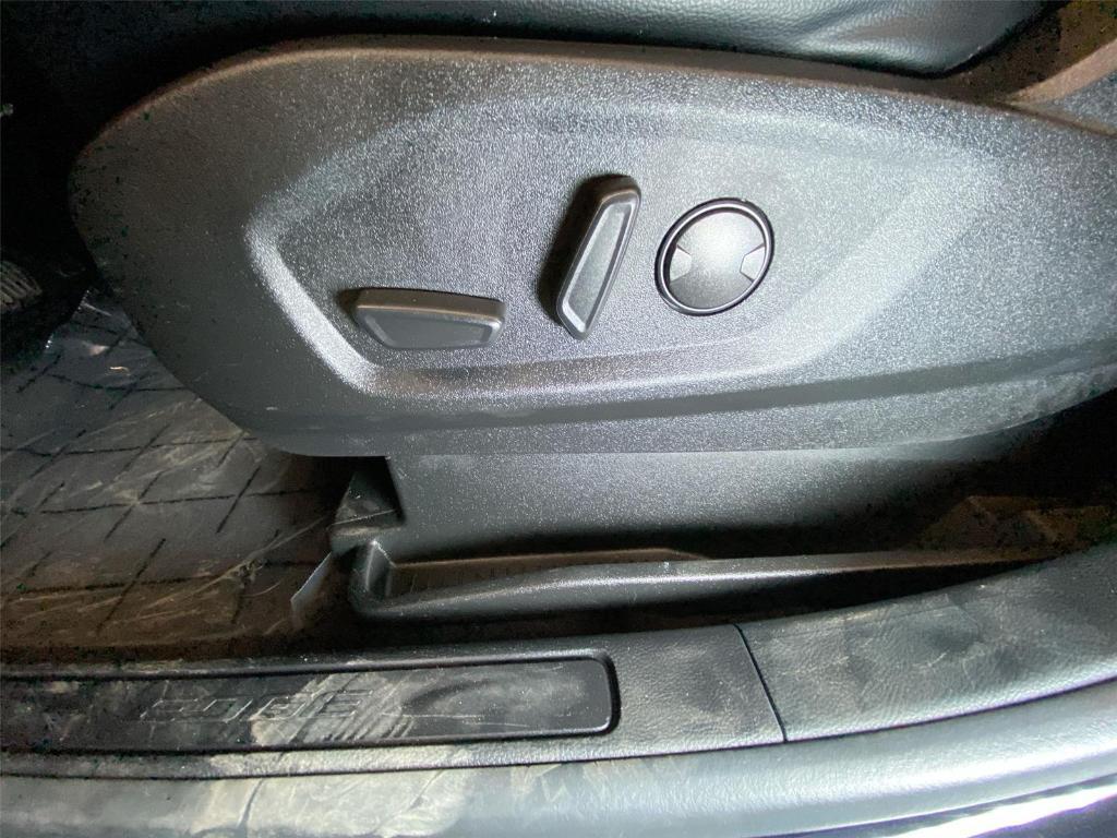 used 2022 Ford Edge car, priced at $21,748