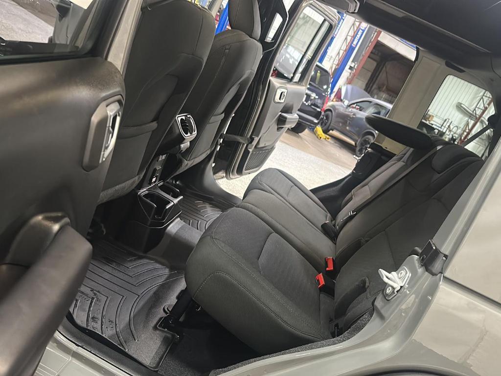 used 2021 Jeep Wrangler Unlimited car, priced at $32,999