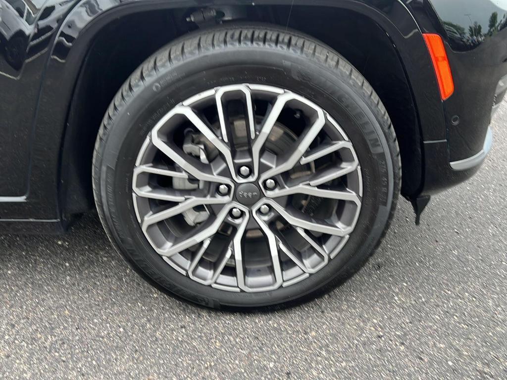 used 2021 Jeep Grand Cherokee L car, priced at $39,999