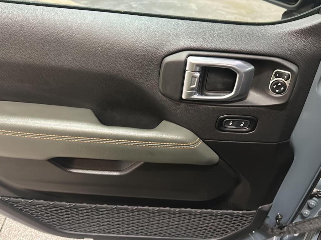 used 2024 Jeep Gladiator car, priced at $44,499