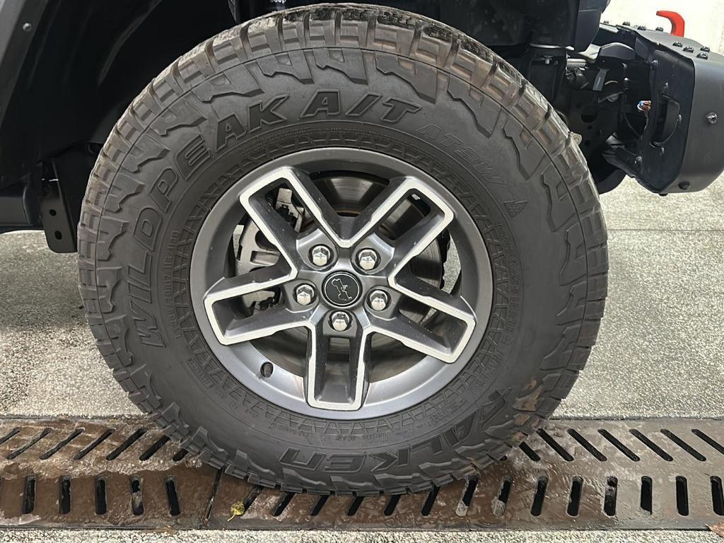 used 2024 Jeep Gladiator car, priced at $44,499