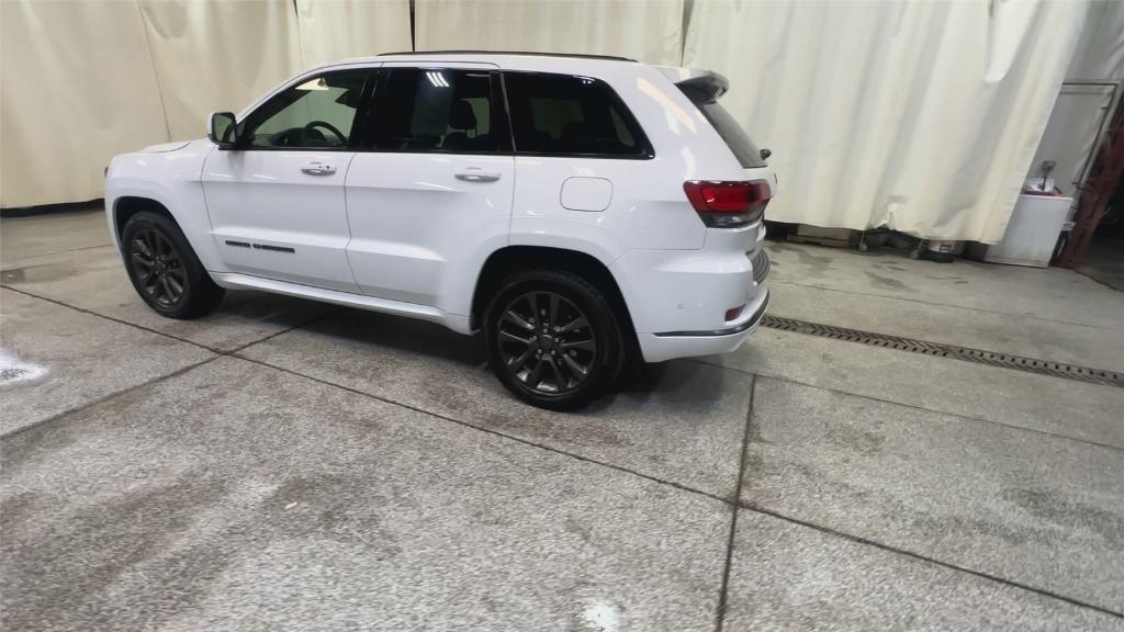 used 2018 Jeep Grand Cherokee car