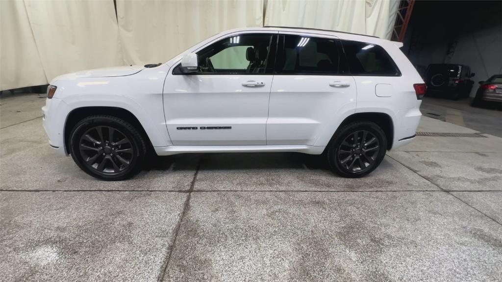 used 2018 Jeep Grand Cherokee car