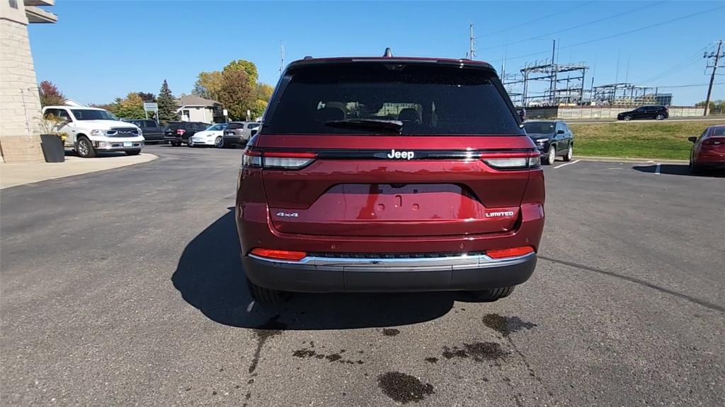 new 2025 Jeep Grand Cherokee car, priced at $49,335