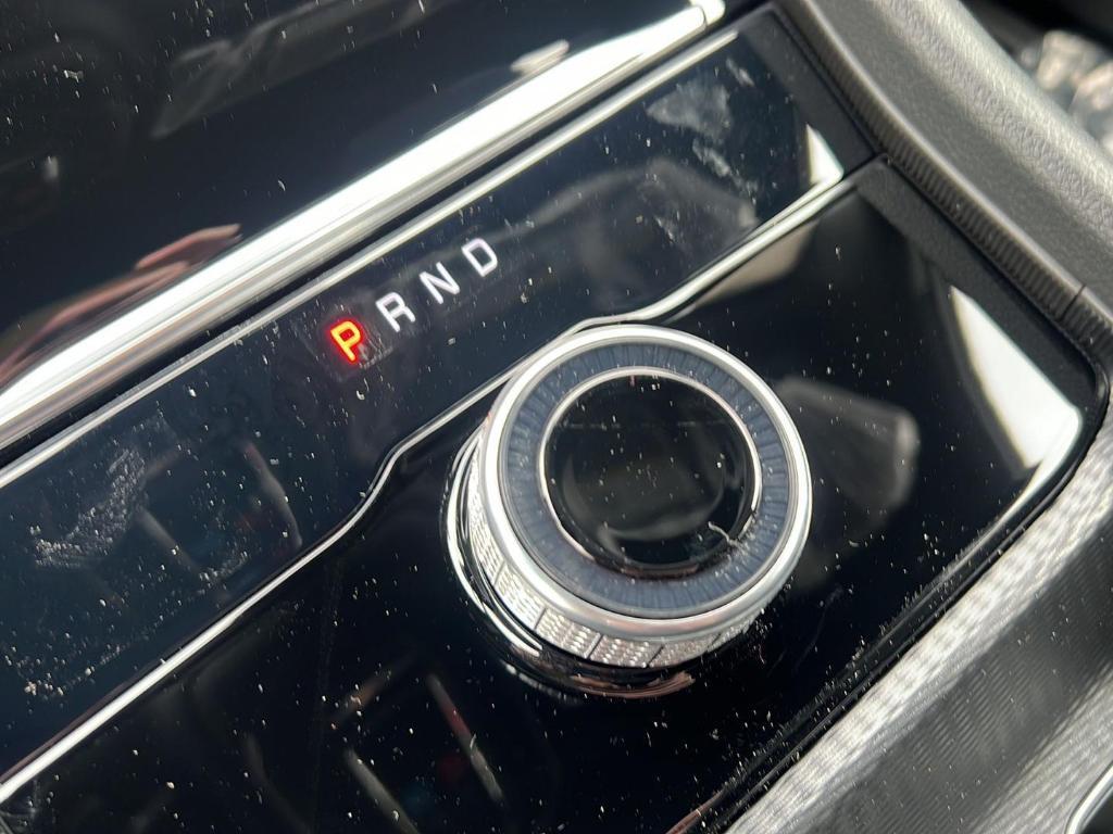 new 2025 Jeep Grand Cherokee car, priced at $36,989
