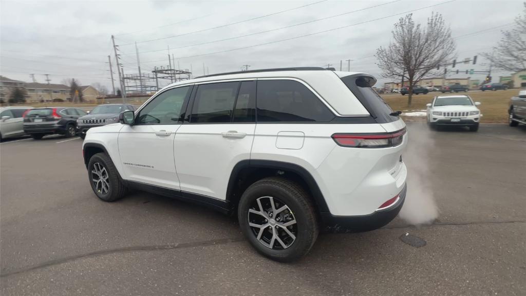 new 2025 Jeep Grand Cherokee car, priced at $46,866