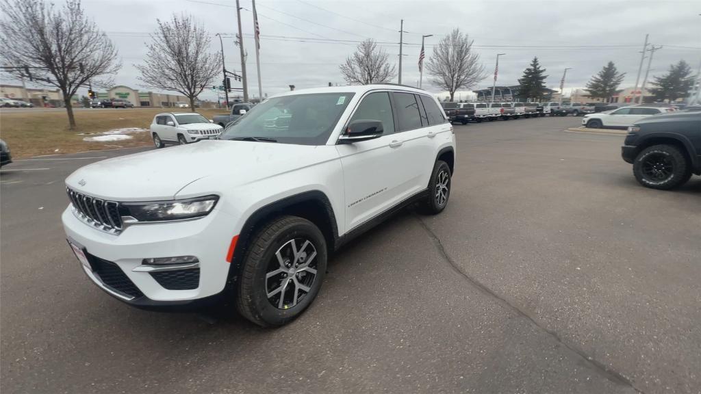 new 2025 Jeep Grand Cherokee car, priced at $46,866