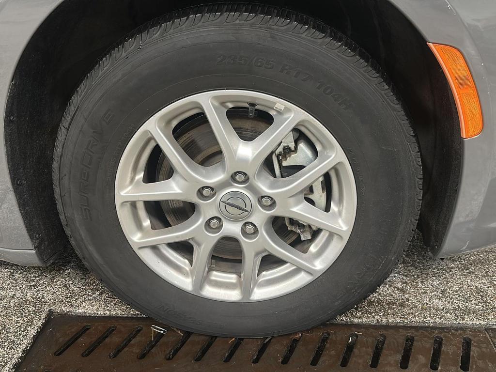 used 2022 Chrysler Pacifica car, priced at $22,999