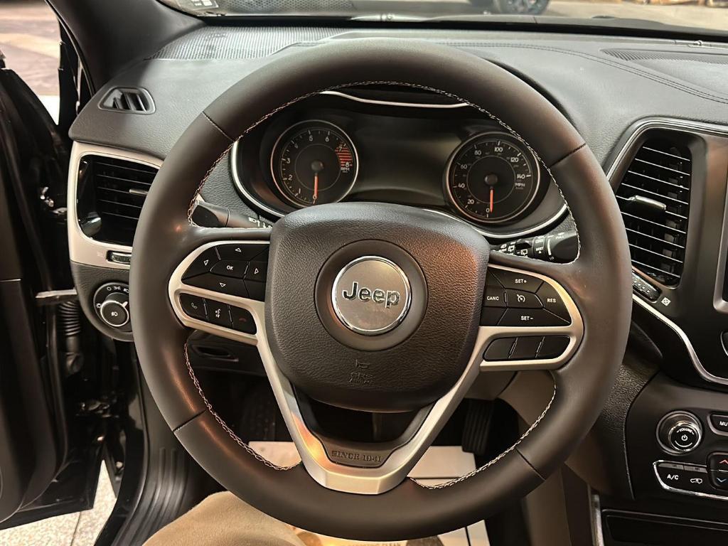 used 2021 Jeep Cherokee car, priced at $24,999