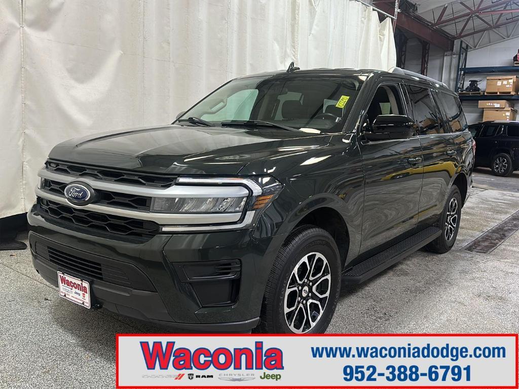 used 2023 Ford Expedition car, priced at $33,499