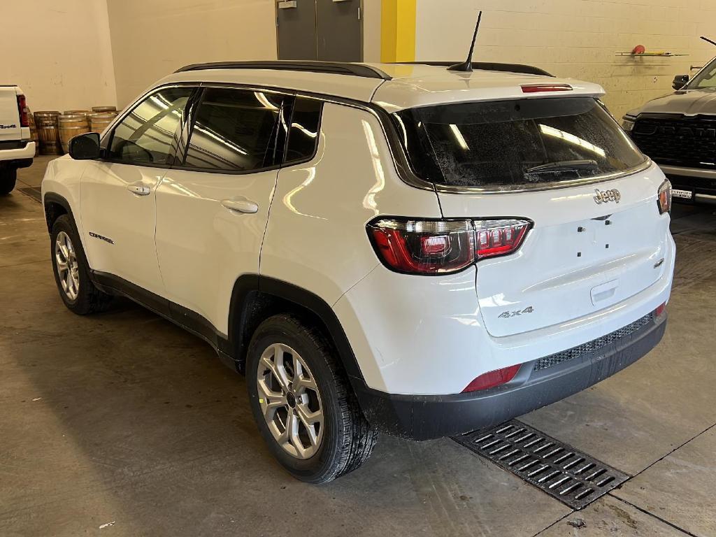 new 2025 Jeep Compass car, priced at $29,002