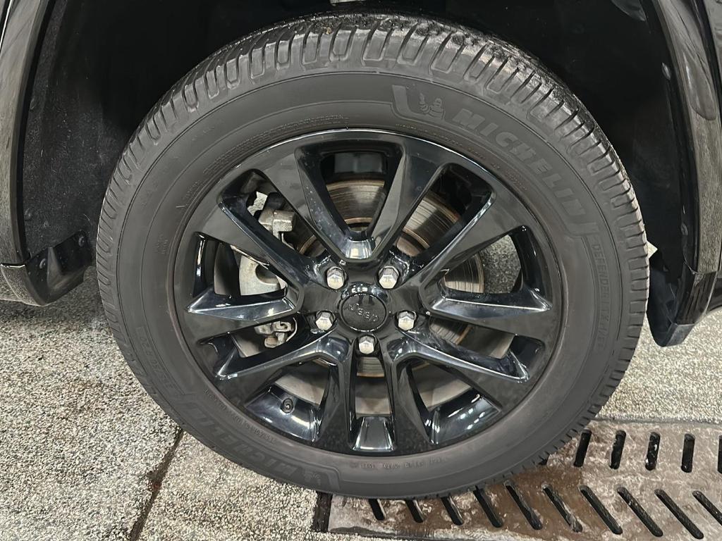 used 2022 Jeep Grand Cherokee WK car, priced at $28,999