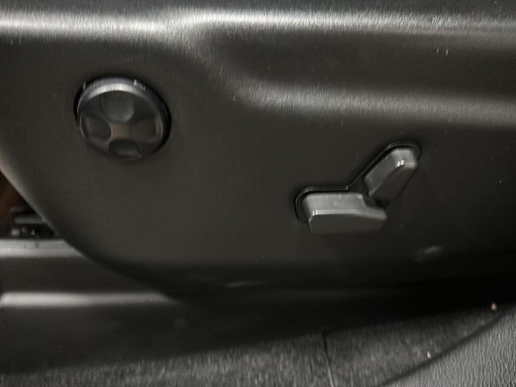 used 2022 Jeep Grand Cherokee WK car, priced at $28,999