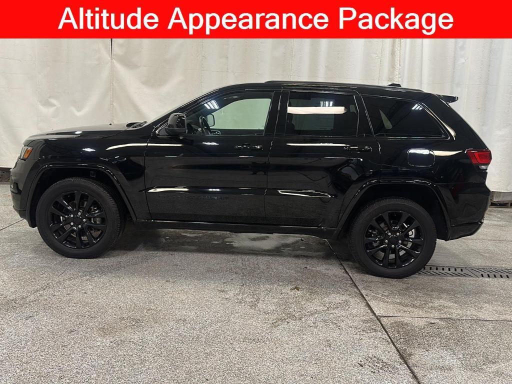 used 2022 Jeep Grand Cherokee WK car, priced at $28,999