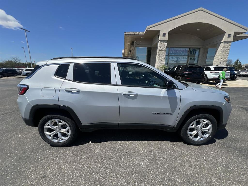 new 2024 Jeep Compass car, priced at $30,888