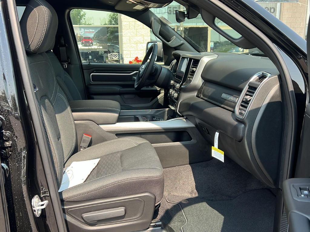 new 2025 Ram 1500 car, priced at $49,998