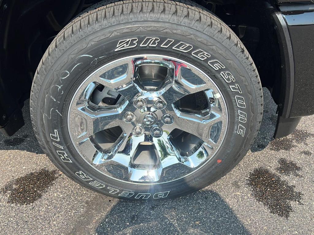 new 2025 Ram 1500 car, priced at $49,998