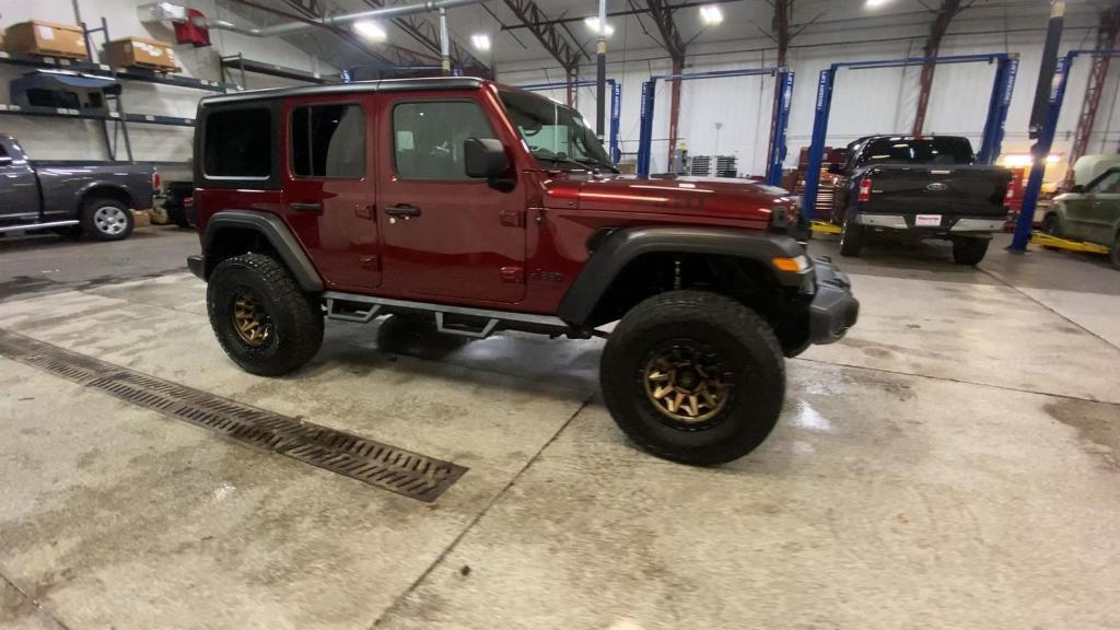 used 2021 Jeep Wrangler Unlimited car, priced at $36,499