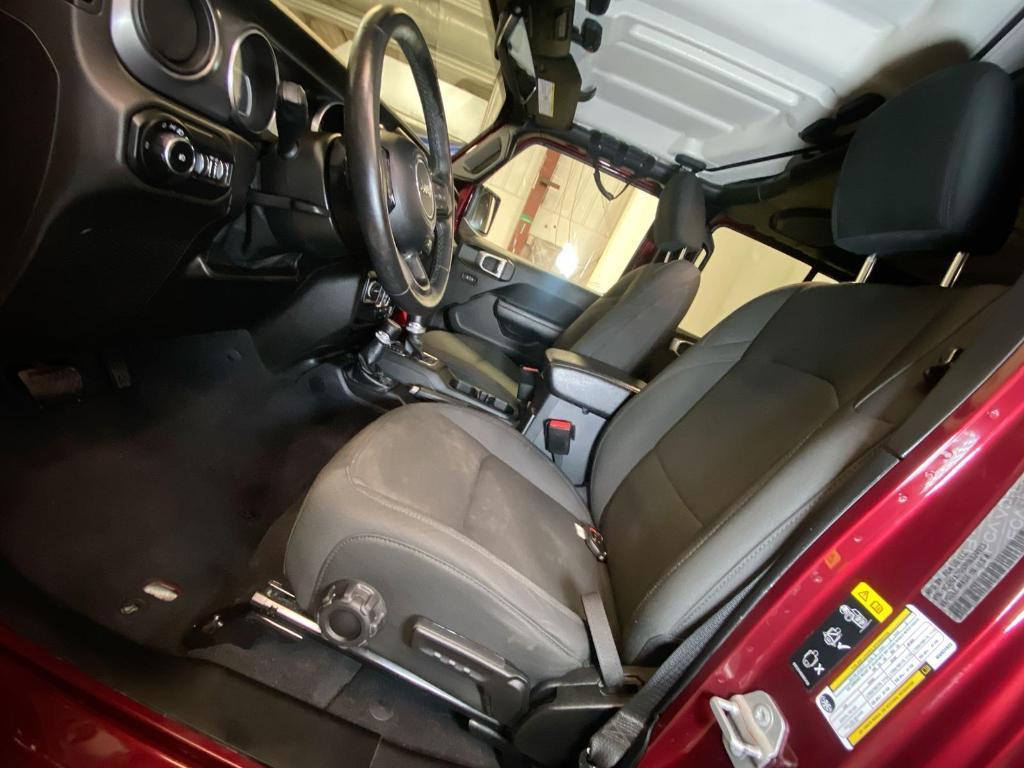 used 2021 Jeep Wrangler Unlimited car, priced at $36,499