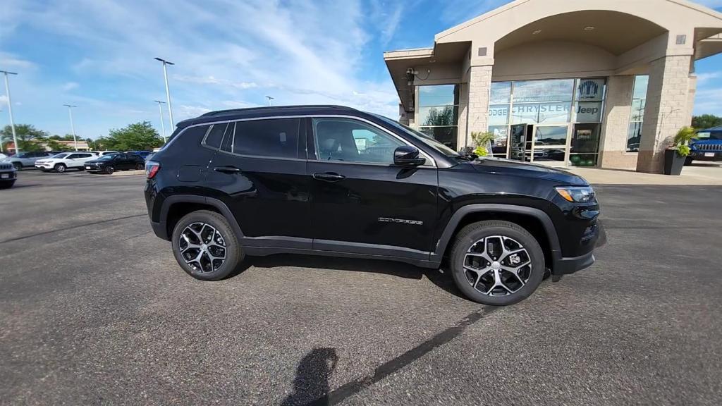 new 2024 Jeep Compass car, priced at $32,091