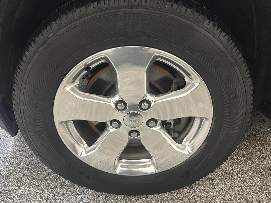 used 2011 Jeep Grand Cherokee car, priced at $11,999