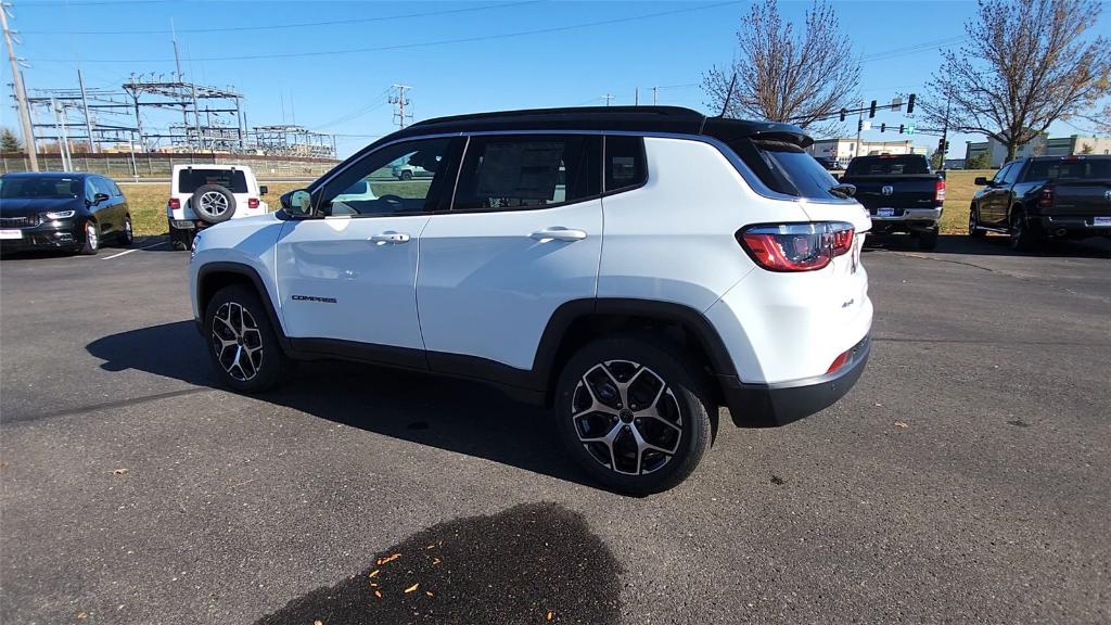 new 2025 Jeep Compass car, priced at $30,962