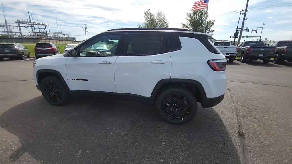 new 2024 Jeep Compass car, priced at $28,023