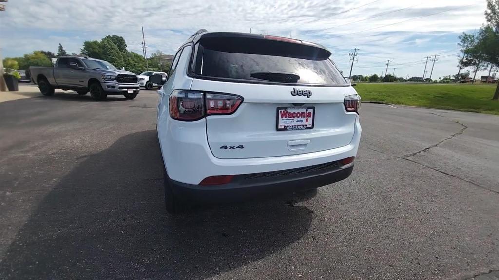 new 2024 Jeep Compass car, priced at $29,623